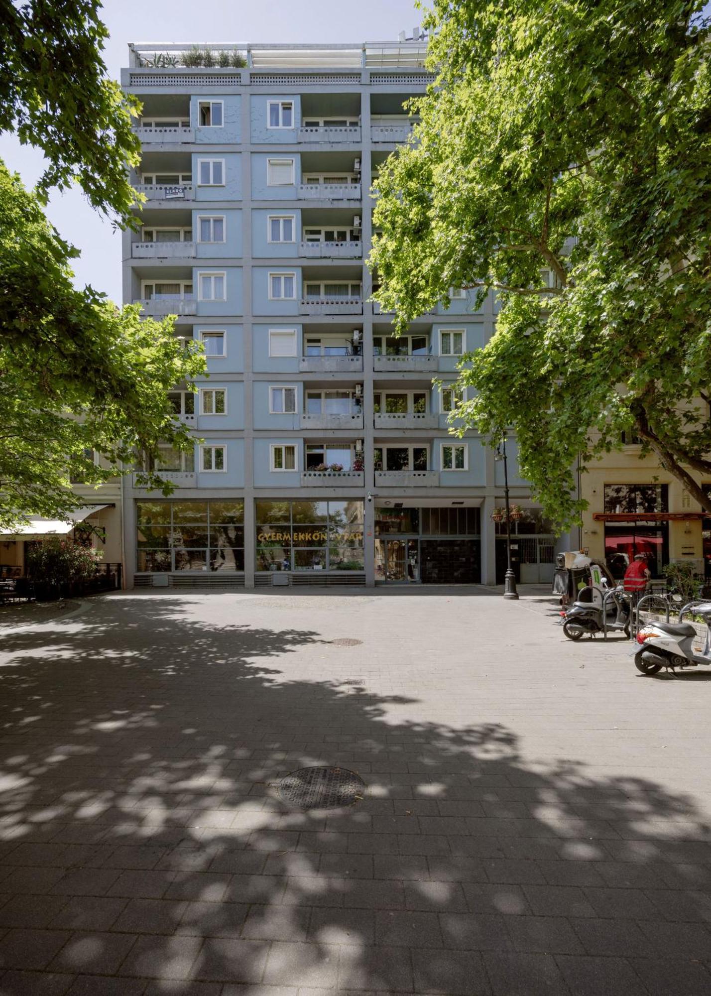 Elegant Home Overlooking The Music Academy Budapest Luaran gambar